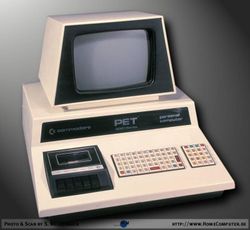 Commodore_PET_2001_Large